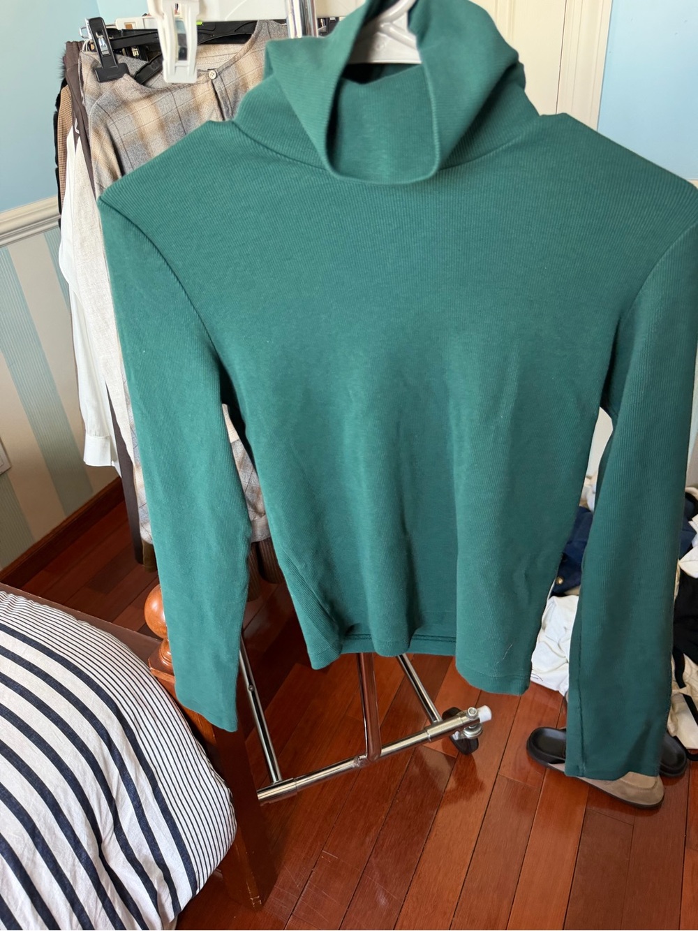 Zara Forest Green Turtleneck Sweater